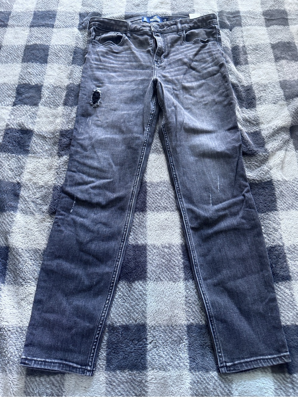 Hollister Women’s High-Rise Crop Super SkinnyClassic Stretch-11R